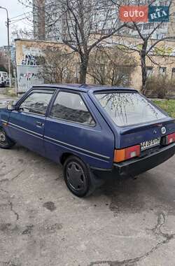Лифтбек ЗАЗ 1103 Славута 2004 в Киеве