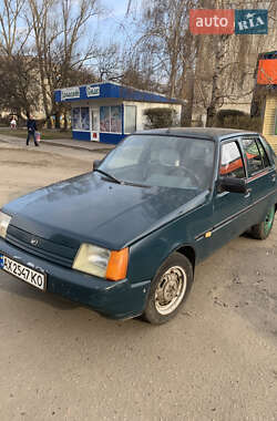 Лифтбек ЗАЗ 1103 Славута 2005 в  Лифтбек ЗАЗ 1103 Славута 2005 в