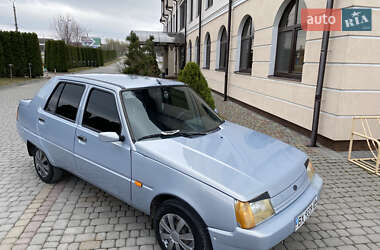 Ліфтбек ЗАЗ 1103 Славута 2005 в 