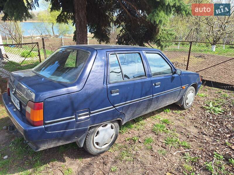 Ліфтбек ЗАЗ 1103 Славута 2005 в Яготині