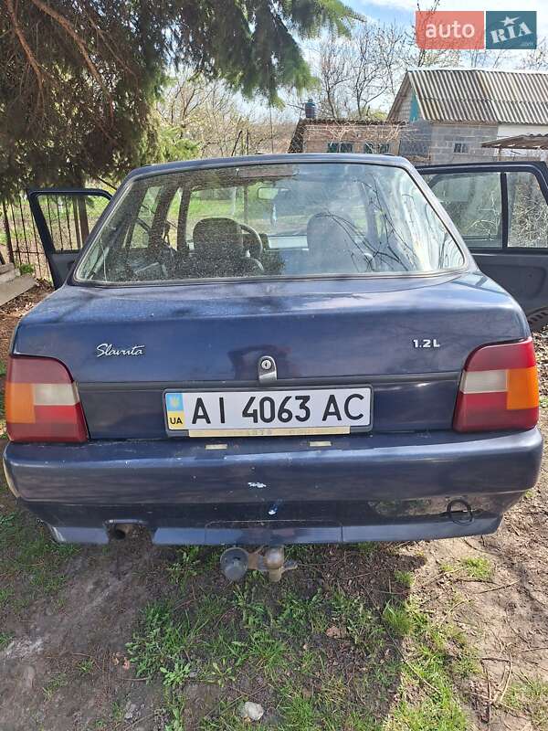 Ліфтбек ЗАЗ 1103 Славута 2005 в Яготині