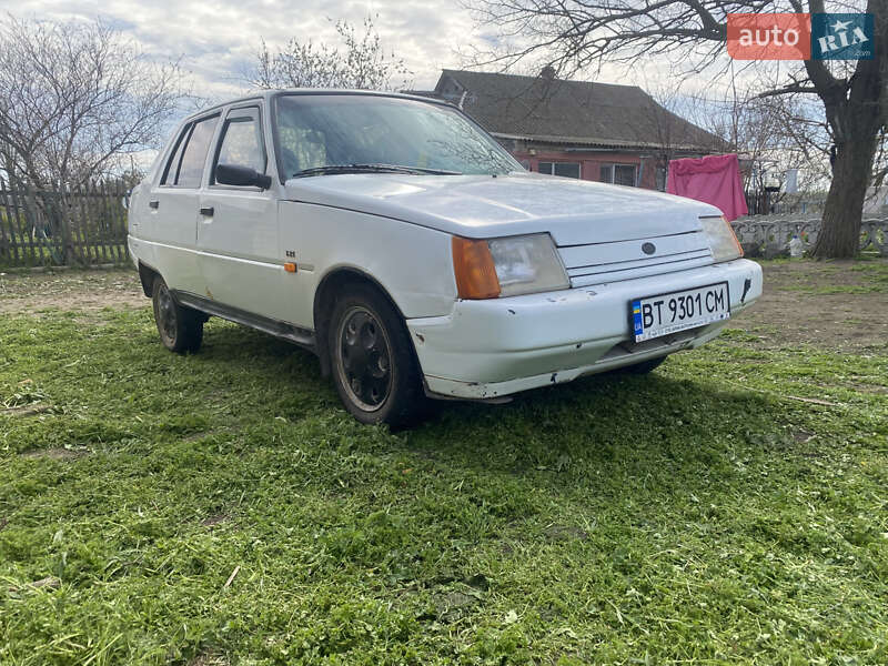 ЗАЗ 1103 Славута 2004