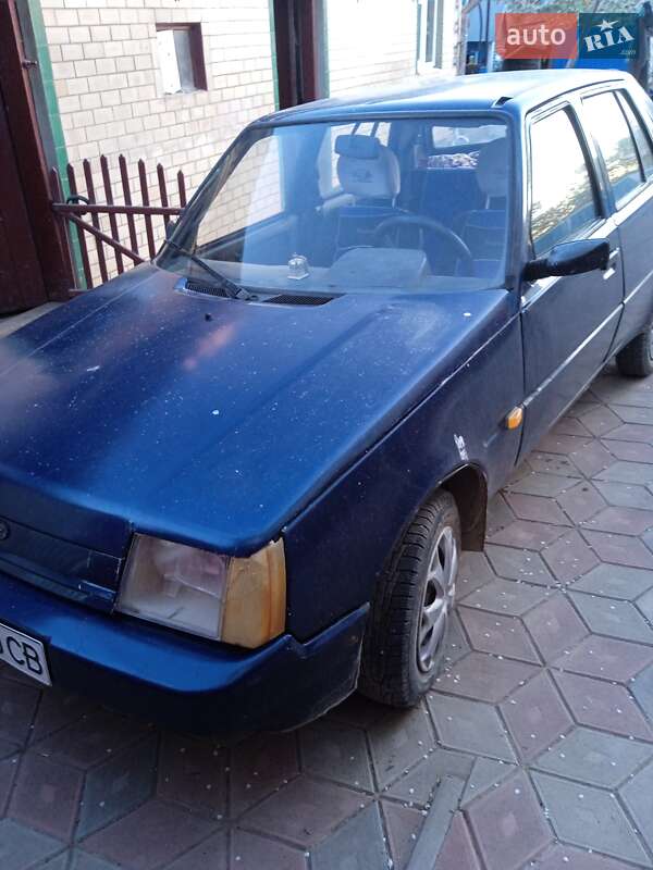 Лифтбек ЗАЗ 1103 Славута 2004 в Копычинце