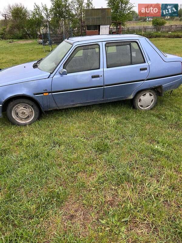 Ліфтбек ЗАЗ 1103 Славута 2003 в Коростишеві