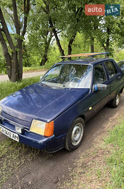 Лифтбек ЗАЗ 1103 Славута 2004 в Смеле