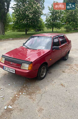 Лифтбек ЗАЗ 1103 Славута 2003 в Днепре