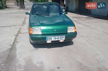Ліфтбек ЗАЗ 1103 Славута 2003 в Южноукраїнську