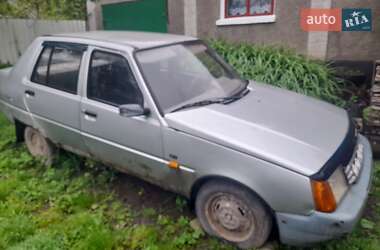 Лифтбек ЗАЗ 1103 Славута 2004 в Староконстантинове