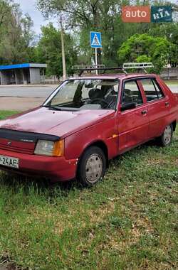 Лифтбек ЗАЗ 1103 Славута 2003 в 