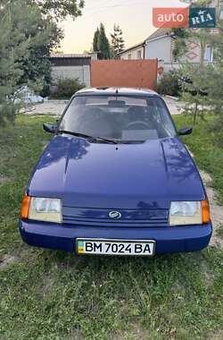 Лифтбек ЗАЗ 1103 Славута 2004 в Сумах