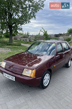 Лифтбек ЗАЗ 1103 Славута 2005 в 