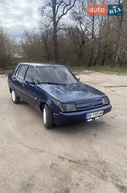 Лифтбек ЗАЗ 1103 Славута 2005 в 