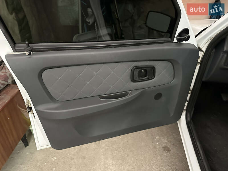 Лифтбек ЗАЗ 1103 Славута 2007 в Запорожье