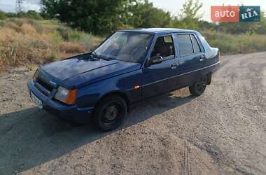 Лифтбек ЗАЗ 1103 Славута 2003 в 