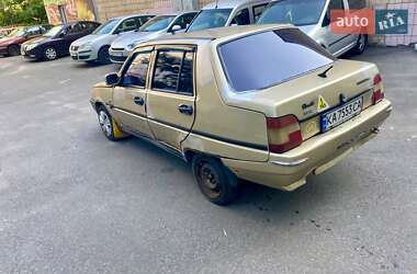 Лифтбек ЗАЗ 1103 Славута 2002 в Киеве
