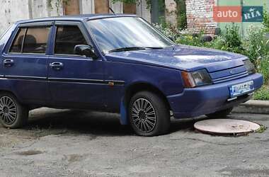 Лифтбек ЗАЗ 1103 Славута 2002 в Запорожье