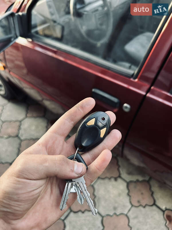 Лифтбек ЗАЗ 1103 Славута 2000 в Терновке