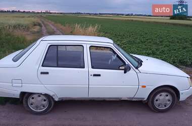 Лифтбек ЗАЗ 1103 Славута 2007 в 