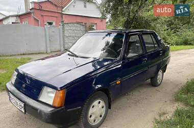 Лифтбек ЗАЗ 1103 Славута 2004 в Сумах