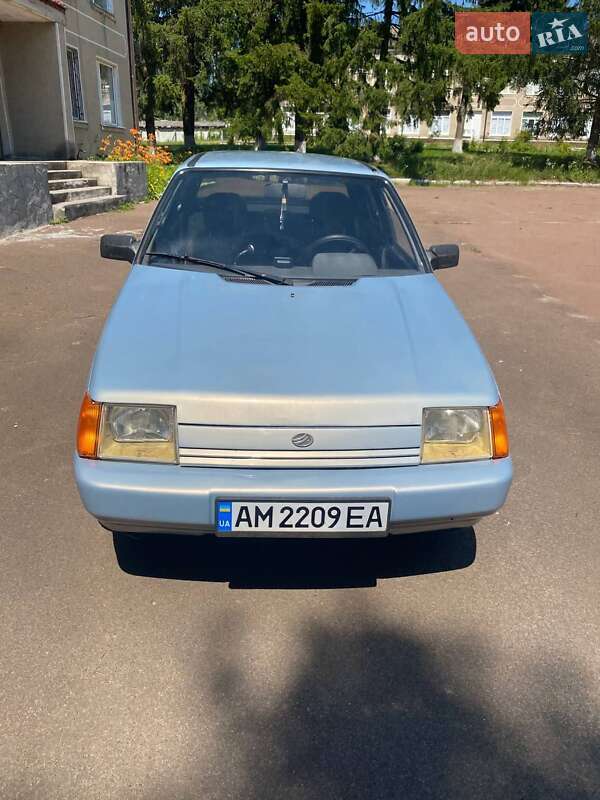 Лифтбек ЗАЗ 1103 Славута 2004 в Коростене