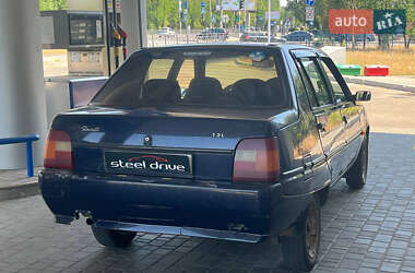 Лифтбек ЗАЗ 1103 Славута 2005 в 