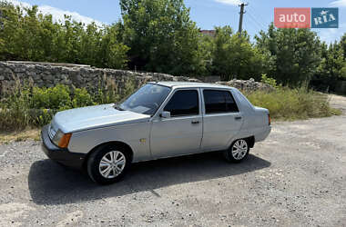 Лифтбек ЗАЗ 1103 Славута 2004 в 