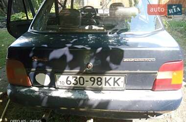 Лифтбек ЗАЗ 1103 Славута 2000 в 
