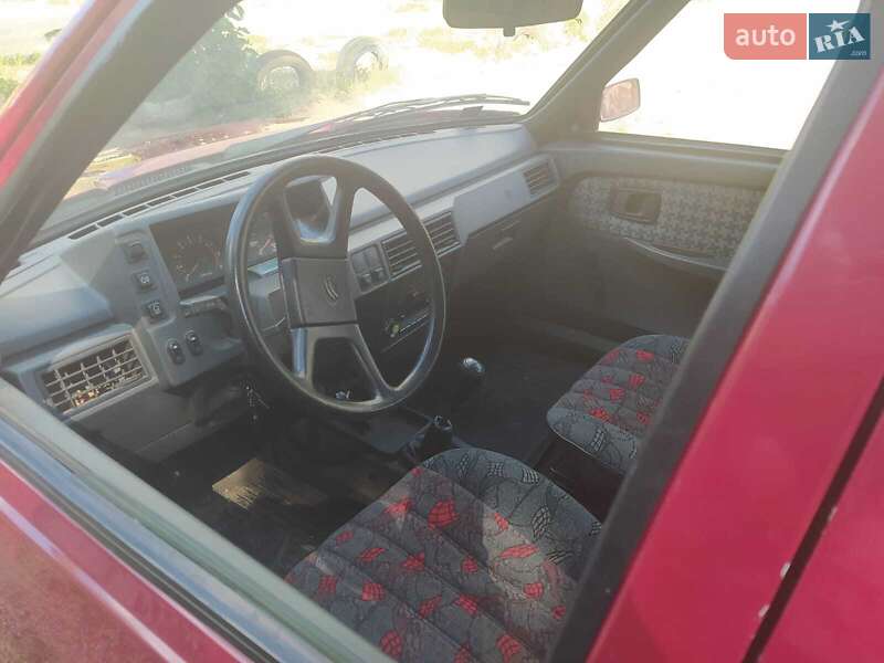 Лифтбек ЗАЗ 1103 Славута 2003 в Запорожье