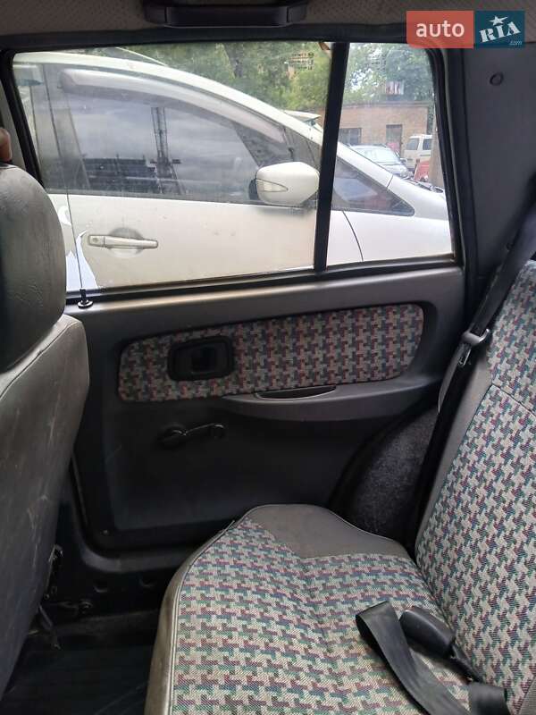 Лифтбек ЗАЗ 1103 Славута 2003 в Киеве фото 4 Лифтбек ЗАЗ 1103 Славута 2003 в Киеве