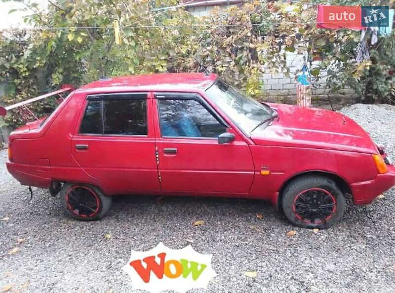 Ліфтбек ЗАЗ 1103 Славута 2003 в Смілі