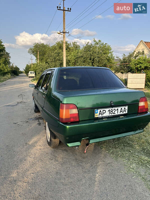 Лифтбек ЗАЗ 1103 Славута 2004 в Запорожье