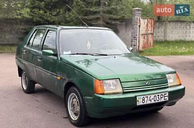 Лифтбек ЗАЗ 1103 Славута 2004 в Трускавце