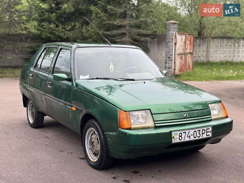ЗАЗ 1103 Славута 2004