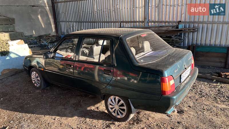Ліфтбек ЗАЗ 1103 Славута 1999 в Кропивницькому фото 5 Ліфтбек ЗАЗ 1103 Славута 1999 в Кропивницькому