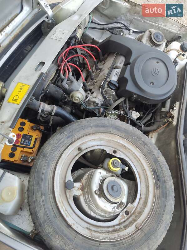 Лифтбек ЗАЗ 1103 Славута 2005 в Новоднестровске