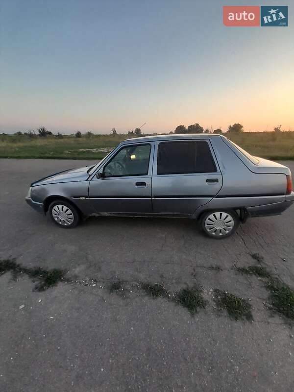 Ліфтбек ЗАЗ 1103 Славута 2007 в Бару фото 11 Ліфтбек ЗАЗ 1103 Славута 2007 в Бару