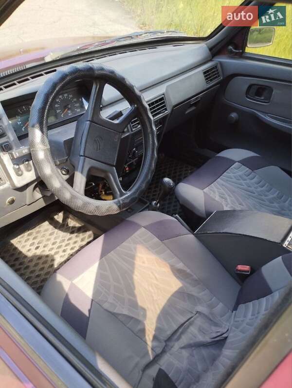 Лифтбек ЗАЗ 1103 Славута 2004 в Чернигове фото 5 Лифтбек ЗАЗ 1103 Славута 2004 в Чернигове