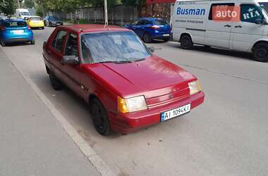 Лифтбек ЗАЗ 1103 Славута 2006 в Киеве
