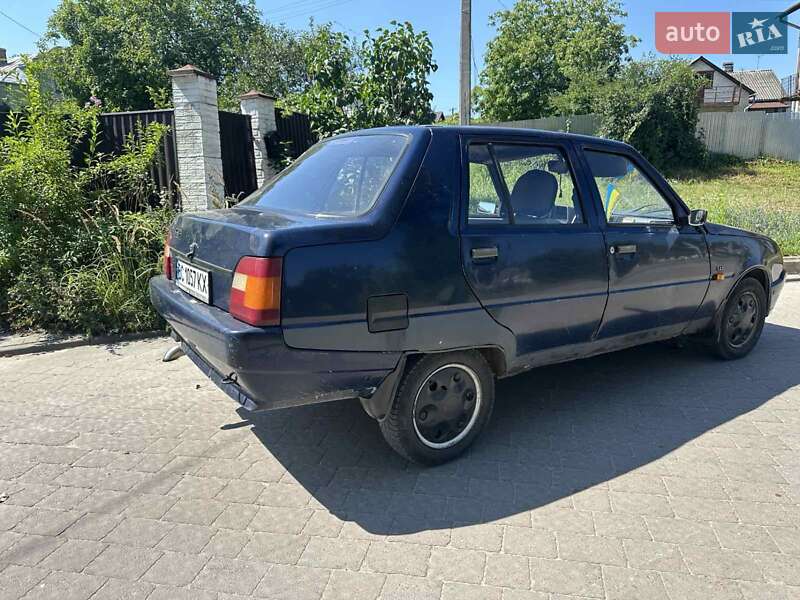 Лифтбек ЗАЗ 1103 Славута 2004 в Львове фото 12 Лифтбек ЗАЗ 1103 Славута 2004 в Львове