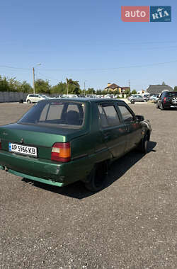 Лифтбек ЗАЗ 1103 Славута 2004 в 