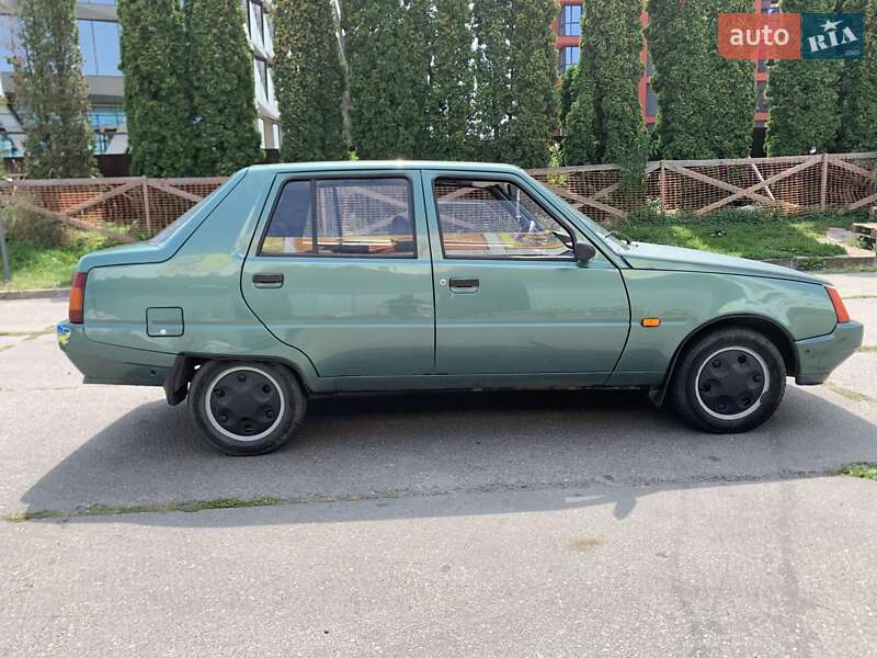 Лифтбек ЗАЗ 1103 Славута 2007 в Львове фото 4 Лифтбек ЗАЗ 1103 Славута 2007 в Львове