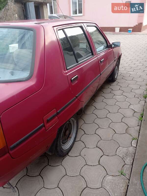 Ліфтбек ЗАЗ 1103 Славута 2003 в Коломиї