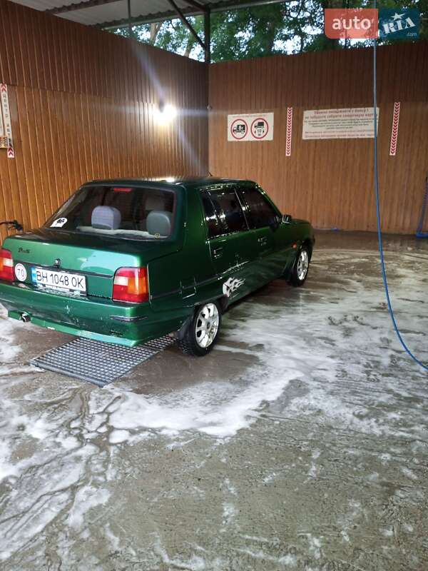 Лифтбек ЗАЗ 1103 Славута 2003 в Овидиополе фото 6 Лифтбек ЗАЗ 1103 Славута 2003 в Овидиополе