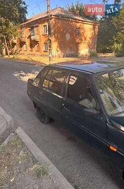 Лифтбек ЗАЗ 1103 Славута 2004 в Запорожье