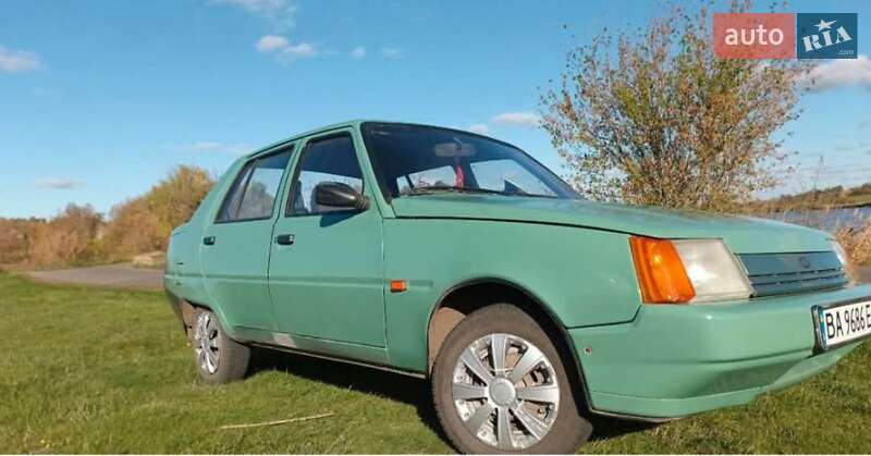 Лифтбек ЗАЗ 1103 Славута 2007 в Новоукраинке фото 3 Лифтбек ЗАЗ 1103 Славута 2007 в Новоукраинке