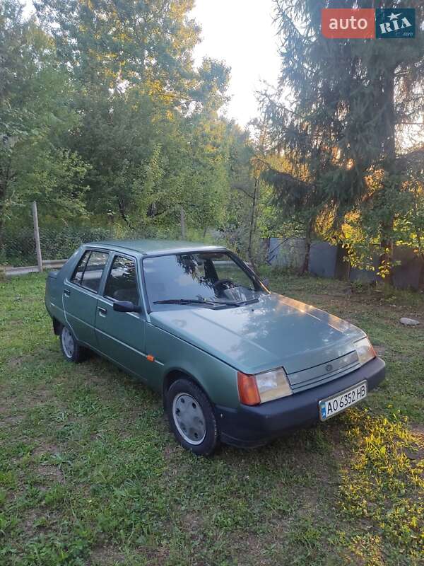 ЗАЗ 1103 Славута 2005