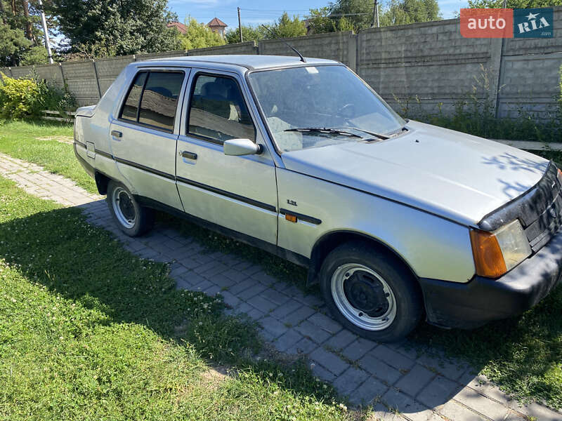 Ліфтбек ЗАЗ 1103 Славута 2003 в Макарові