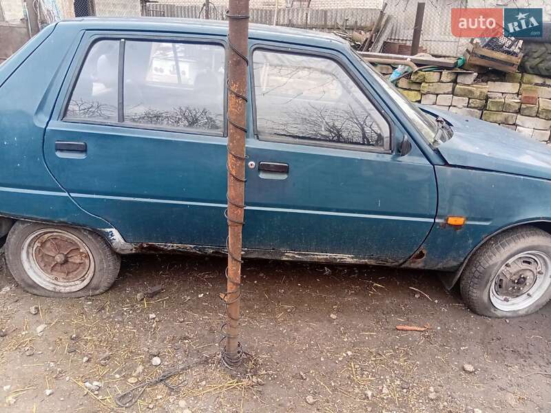 Лифтбек ЗАЗ 1103 Славута 2005 в Варваровке фото 9 Лифтбек ЗАЗ 1103 Славута 2005 в Варваровке