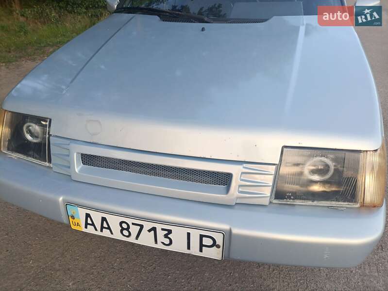 Ліфтбек ЗАЗ 1103 Славута 2005 в Києві