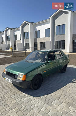 Лифтбек ЗАЗ 1103 Славута 2003 в 